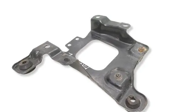 Ford Focus Battery tray AV61R6K034AB