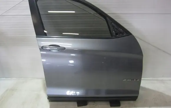BMW X3 F25 Front door