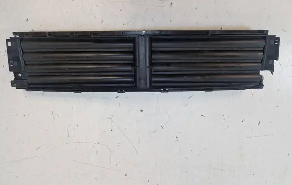 Skoda Superb B8 (3V) Intercooler air guide/duct channel 3V0122321 5Q0122323