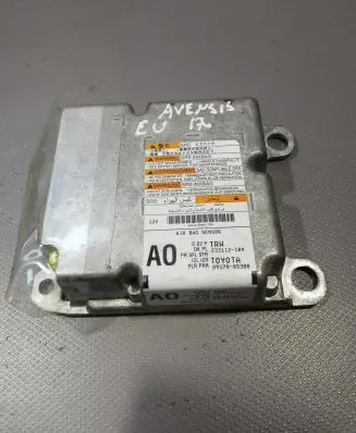 Toyota Avensis T270 Airbag control unit/module 8917005380