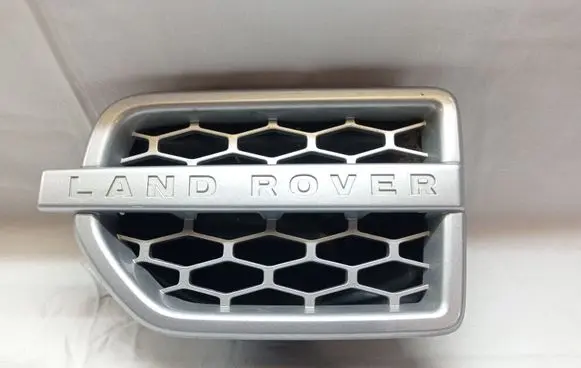 Land Rover Discovery 4 - LR4 Fender grill AH2216A415BAW 22110900