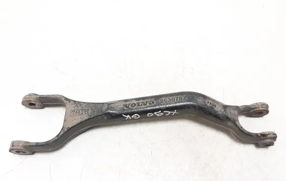 Volvo XC90 Rear upper control arm/wishbone 8630782
