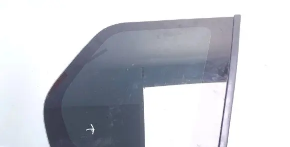 Mitsubishi Space Star Rear side window As2