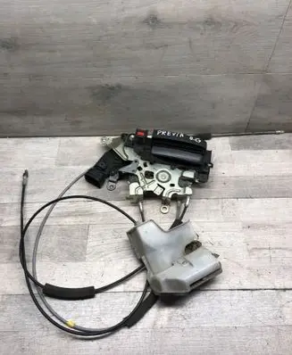 Toyota Previa (XR30, XR40) II Sliding door lock 