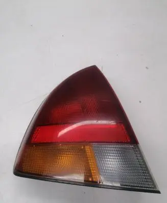 Mitsubishi Carisma Rear/tail lights MB944543 29210102