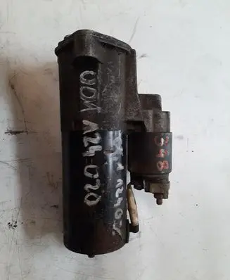 Audi A4 S4 B5 8D Starter motor 001124020