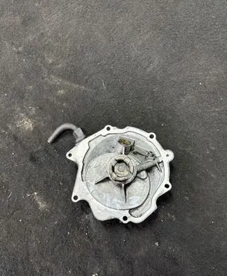 Mercedes-Benz E W210 Vacuum pump 00023065