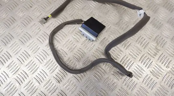 Nissan Leaf II (ZE1) Aerial GPS antenna 282125SN0B