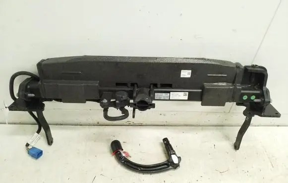 Opel Astra L Tow bar set 9837323080