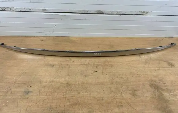 BMW 5 GT F07 Tailgate trim 7211167