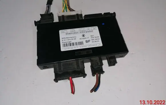 Mercedes-Benz CLS C219 Seat control module A2118705026 2118705026