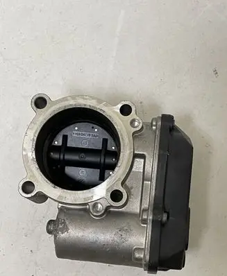 Volkswagen Golf VI Throttle valve 03C133062S