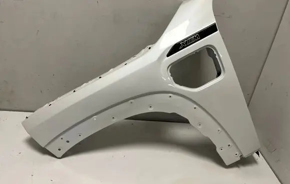 BMW XM Fender 5A2FCE7 5A010A5