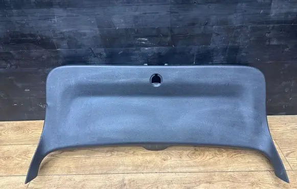 Volkswagen Golf V Tailgate trim 1K9867605