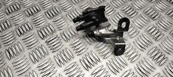 Coolant heater control valve