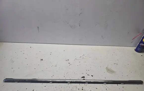 Opel Mokka Front door trim (molding) 