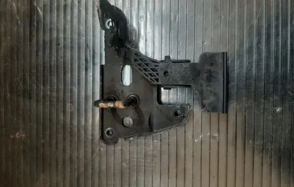 Audi A6 Allroad C6 Engine bonnet/hood lock/latch loop/hook 4F0823480B
