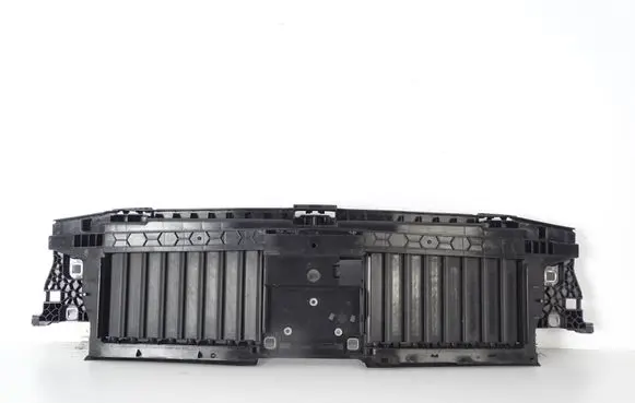 Mercedes-Benz CLE C236 Radiator trim A2365000300 A2366220400