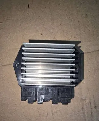 Toyota Prius (XW20) Heater blower motor/fan resistor 8716547020 4993001200