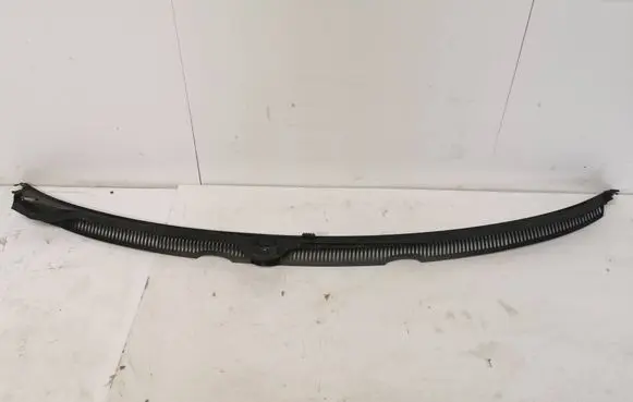 Audi A4 S4 B7 8E 8H Wiper trim 8E1819403