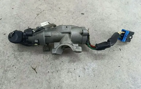 KIA Ceed Ignition lock EDZDC2