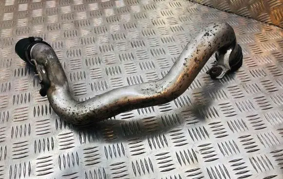 Honda Civic Intercooler hose/pipe