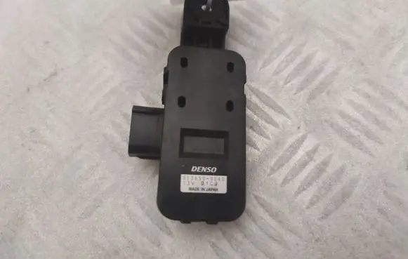 Lexus RX 450H Air quality sensor 0136500040