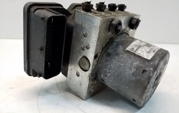 KIA Sportage ABS Pump 589203U940 BE60031323