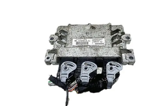 Renault Clio IV Engine control unit/module ECU 8200937869