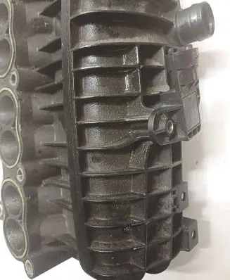 Ford Focus Intake manifold 1047092S01