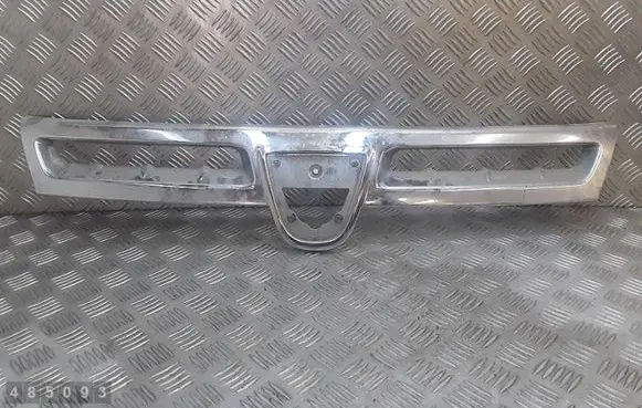 Dacia Duster Front grill 620780003r