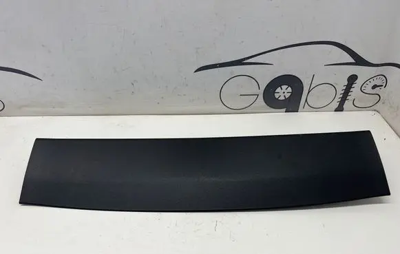 Opel Mokka B Tailgate trim 9835351380