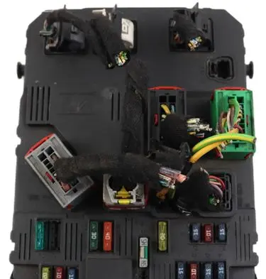 Citroen C2 Fuse module 9649811480 S118085200H