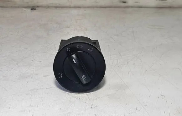 Light switch