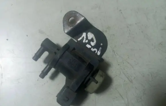 Volkswagen PASSAT B6 Turbo solenoid valve 1J0906283A