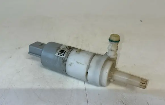Opel Insignia A Windscreen/windshield washer pump 13250289