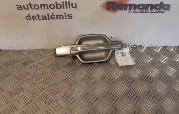 Rear door exterior handle