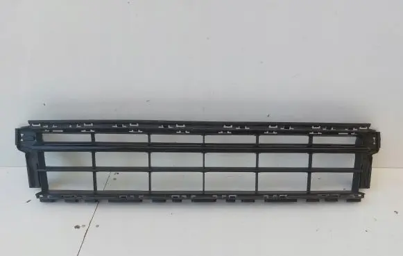 Volkswagen PASSAT B8 Front bumper lower grill 3G0853671S