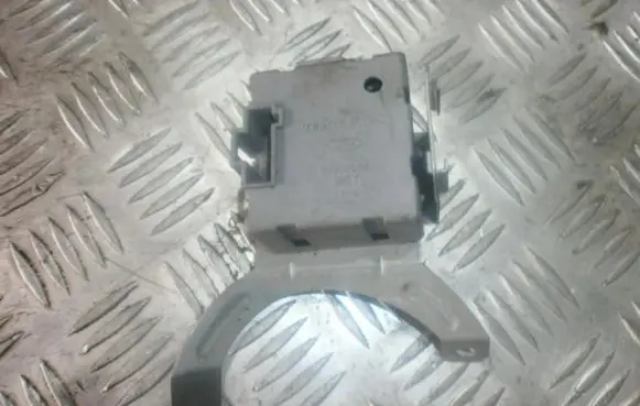 Ford Mondeo MK I Other control units/modules 93bb10e850ac