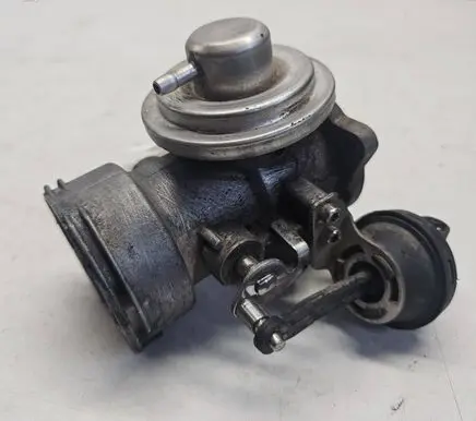 Ford Galaxy EGR valve 038129637A