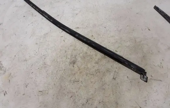 Volvo S60 Rear door trim (molding) 32274402