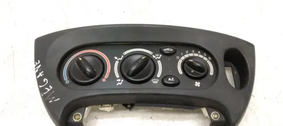 Renault Scenic I Climate control unit 655739W 7700841057