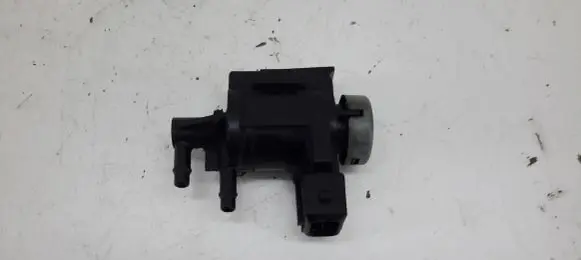 Volkswagen PASSAT B5.5 Turbo solenoid valve 1J0906283A