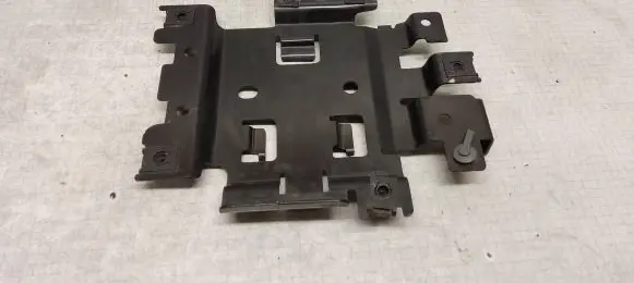 Jeep Grand Cherokee Other engine bay part 68068324AC