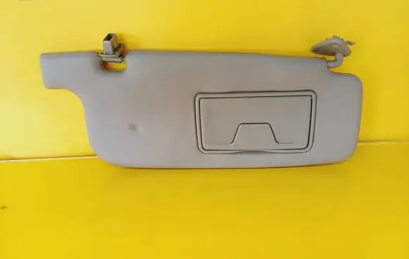 Mitsubishi Outlander Sun visor 
