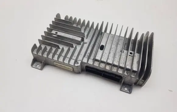 Renault Laguna III Sound amplifier 280633109R 3147450010 11277182