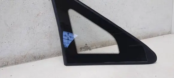Mercedes-Benz Vito Viano W639 Front triangle window/glass A6396736405 6396736405