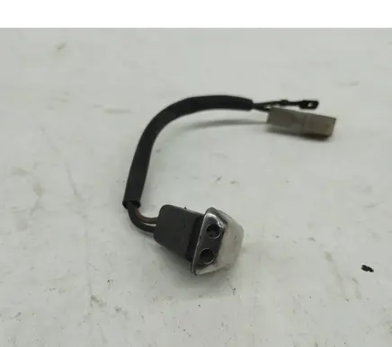 Mercedes-Benz 380 560SEC C126 Windshield washer spray nozzle 1268600747 A1268600747