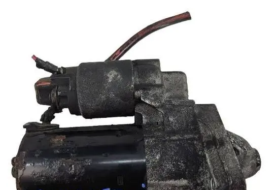 Nissan Juke I F15 Starter motor