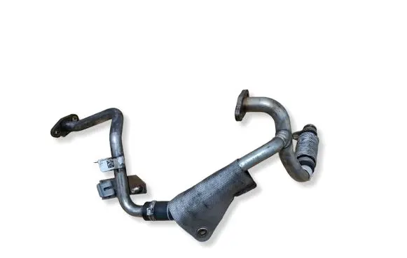 BMW 5 G30 G31 G38 Turbo turbocharger oiling pipe/hose 8596247